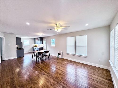 1035 Louise St, Houston, TX, 77009-2955 | Card Image