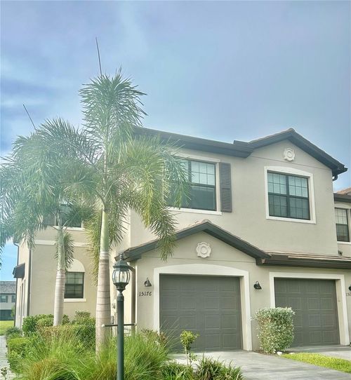 15176 Sunny Day Dr, LAKEWOOD RANCH, FL, 34211-1472 | Card Image