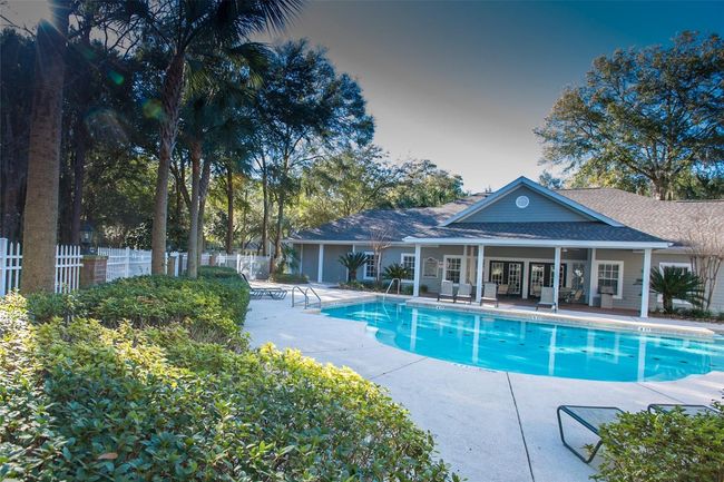 Links Pool & clubhouse | Image 31