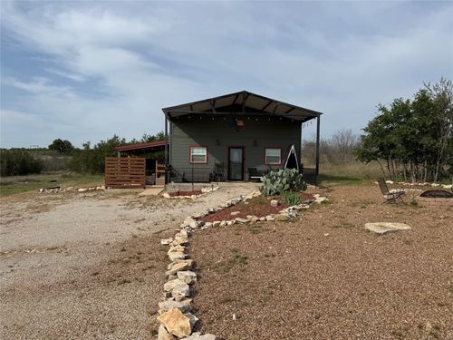 8072 Hells Gate Loop, Strawn, TX, 76475-2336 | Card Image