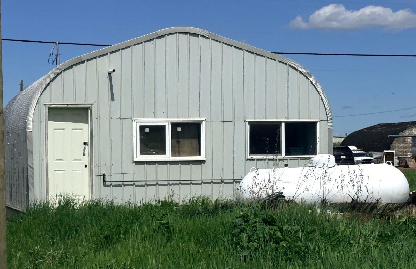 Commercial Sale in Vermilion 2