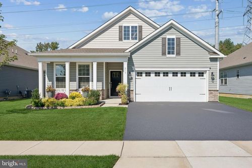 213 Congressional Ct, Moorestown, NJ, 08057-3743 | Card Image