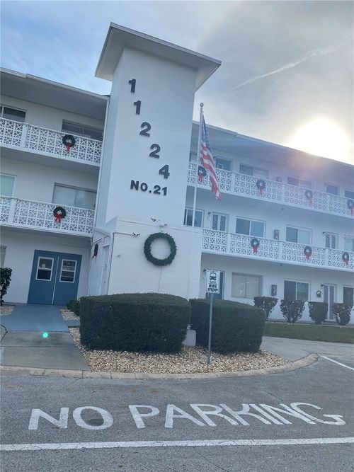 apt-210-11224 82nd Ave, SEMINOLE, FL, 33772-4261 | Card Image