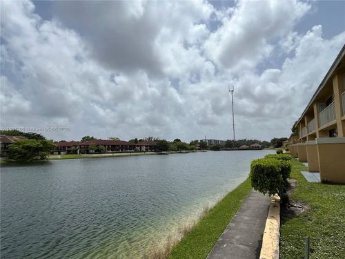 apt-205-450 Nw 214th St, Miami Gardens, FL, 33169-2168 | Card Image