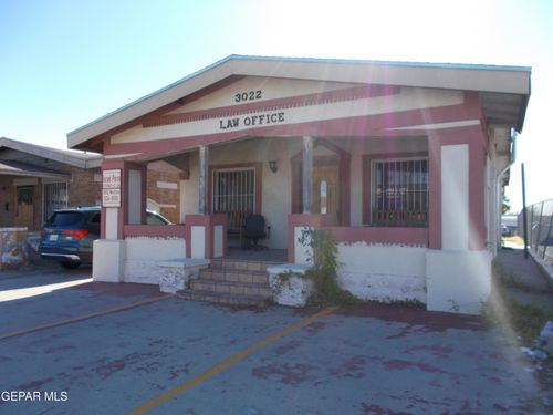3022 Montana Ave, El Paso, TX, 79903-2525 | Card Image