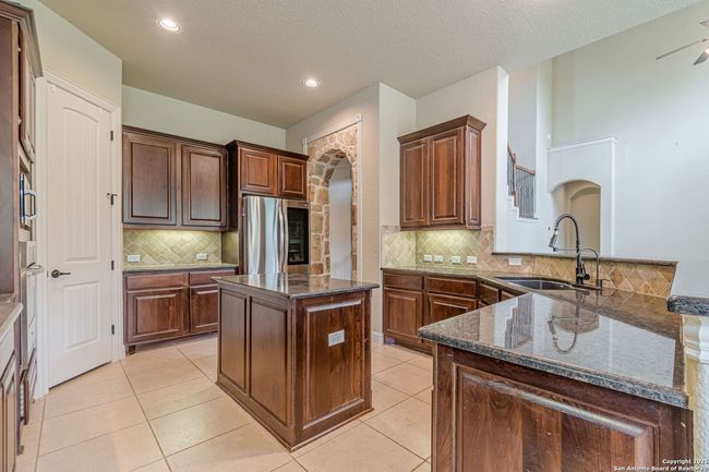 27038 Sable Run, House other with 5 bedrooms, 4 bathrooms and null parking in Boerne TX | Image 26