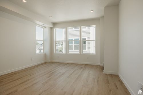 12-247 E 1825 N, North Ogden, UT, 84414-6302 | Card Image