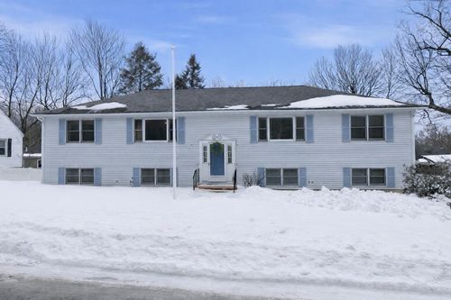 28 Nonquit St, Worcester, MA, 01604-1223 | Card Image