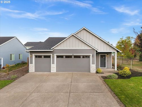 730 E Camellia St, Yamhill, OR, 97148-8664 | Card Image