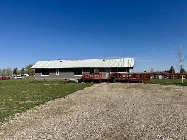 201 Broken Arrow Ln, House other with 1 bedrooms, 1 bathrooms and null parking in Spring Creek NV | Image 4