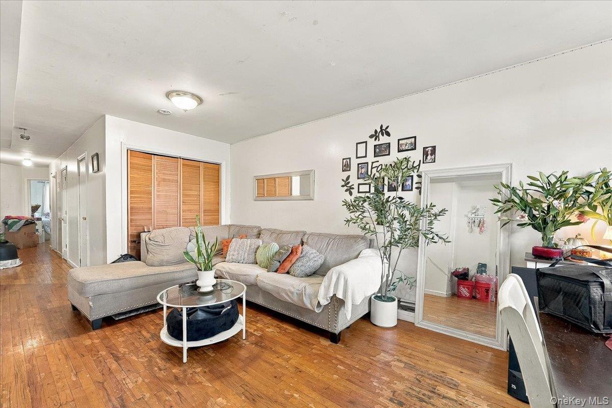 Residential Income in New York 5