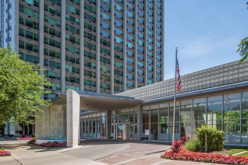 1914-3600 Lake Shore Dr, Chicago, IL, 60613-4627 | Card Image
