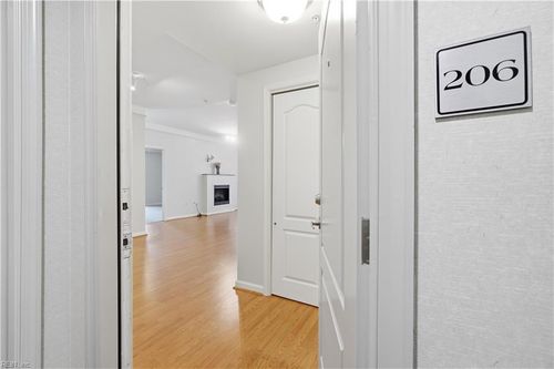 206-249 W Freemason Street, Norfolk, VA, 23510 | Card Image