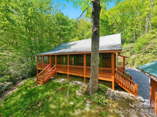 6220 Sunny Dr, Newland, NC, 28657 | Card Image