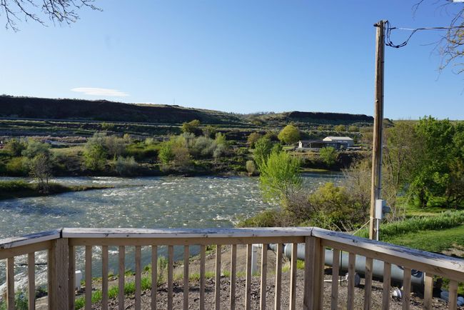 68703 W Island View Pr Nw, Home with 2 bedrooms, 1 bathrooms and null parking in Prosser WA | Image 5