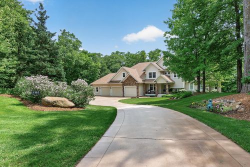 21961 Garnet St Nw, Nowthen, MN, 55330-8469 | Card Image