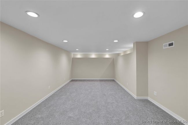 1801 Cliffwood Ct, Home with 4 bedrooms, 3 bathrooms and null parking in New Albany IN | Image 36