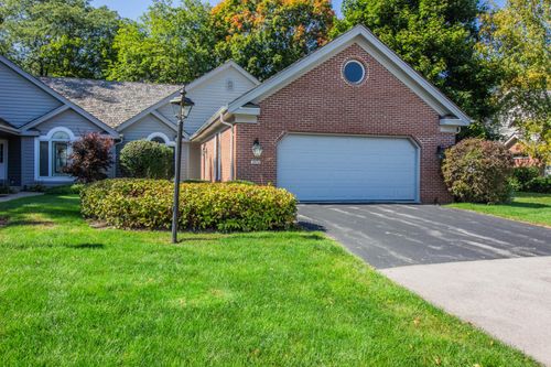 2415 Walnut Grove Ct, Brookfield, WI, 53005-4556 | Card Image