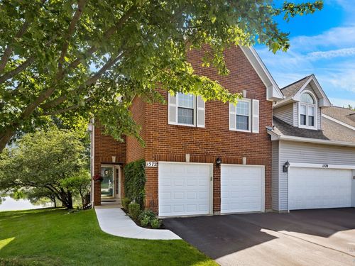 1572 W Ethans Glen Drive, Palatine, IL, 60067 | Card Image