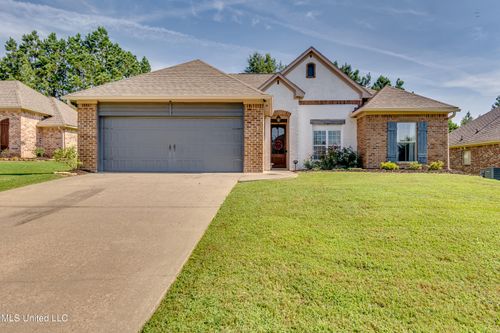 513 Willow Valley Cir, Brandon, MS, 39047-7068 | Card Image