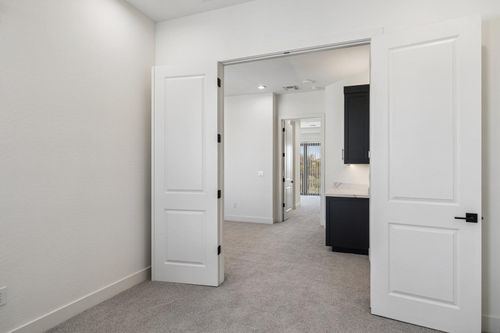 unit-19-1 Easy St, Carefree, AZ, 85377-4555 | Card Image