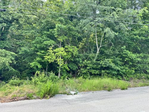 7405 Woodland Bay Dr, Harrison, TN, 37341-4903 | Card Image