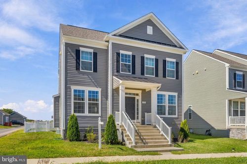 191 Newbury Street, CHARLES TOWN, WV, 25414 | Card Image