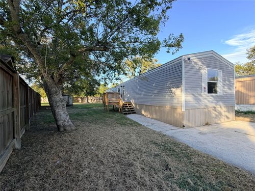 114 Bluebill Bay N, Baytown, TX, 77523-0709 | Card Image