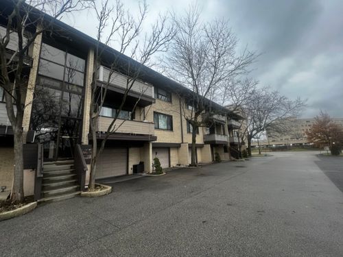 apt-a-1710 Dempster St, Park Ridge, IL, 60068-1082 | Card Image