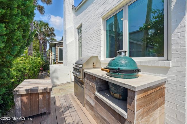 816 Ocean Front, House other with 4 bedrooms, 3 bathrooms and null parking in NEPTUNE BEACH FL | Image 53