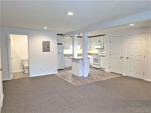 9-99 Depot St, Pine Bush, NY, 12566-7611 | Card Image