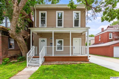 131 S 8th St, Council Bluffs, IA, 51501-4143 | Card Image