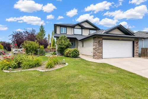 167 Fairways Close Nw, Airdrie, AB, T4B2P4 | Card Image