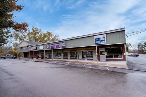 140 N Main St, Mount Morris, NY, 14510-1028 | Card Image