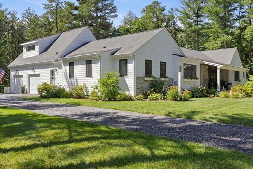 7 Crane Landing Rd, Wareham, MA, 02571-1126 | Card Image