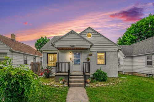 227 Leyden Ave, Grand Rapids, MI, 49504-6174 | Card Image