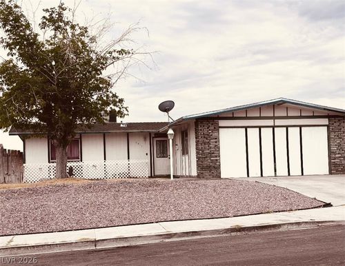 6917 Rocky Point Dr, Las Vegas, NV, 89145-5325 | Card Image