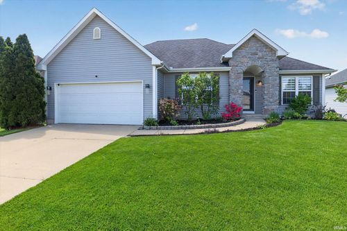 507 Cloudmont Dr, Osceola, IN, 46561-8424 | Card Image