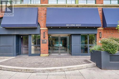 203-801 King St W, Toronto, ON, M5V3C9 | Card Image