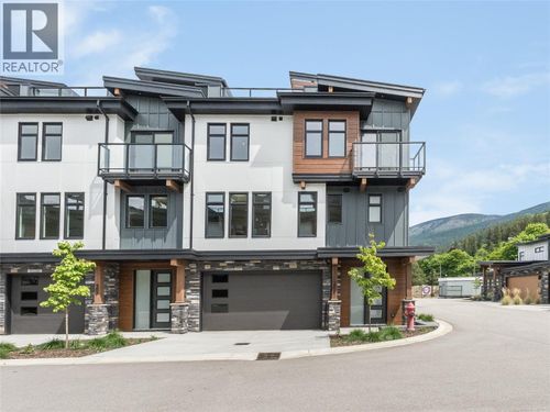 208-910 Lakeside Drive, Nelson, BC, V1L6G3 | Card Image