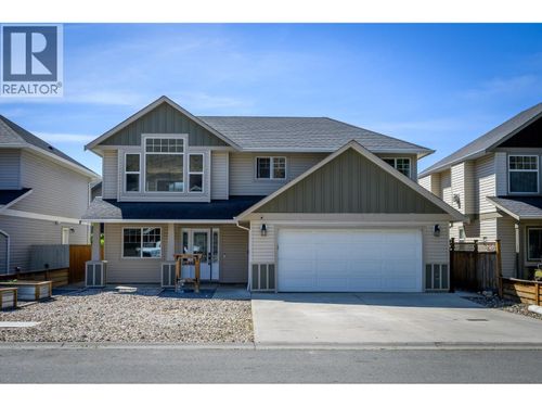2635 Rosewood Ave, Kamloops, BC, V2B0C4 | Card Image