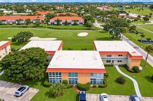 207-1 Vista Palm Ln, VERO BEACH, FL, 32962-0801 | Card Image