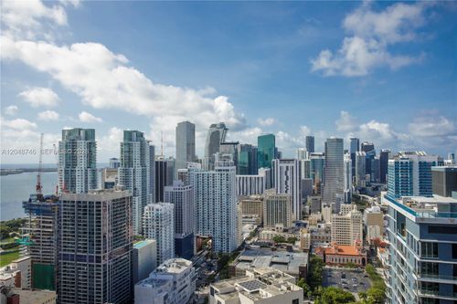 3907-601 Ne 1st Ave, Miami, FL, 33132-1876 | Card Image