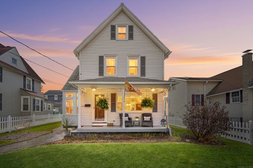 223 Rockwell St, Norwich, CT, 06360-3501 | Card Image