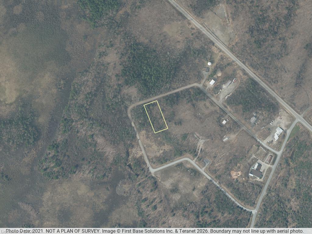 Land in Carling 5