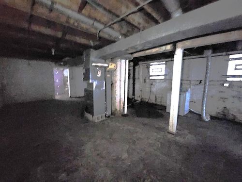 18 W 114th St, CHICAGO, IL, 60628-4815 | Card Image