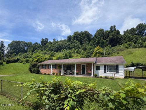 18204 Nordyke Rd, Bristol, VA, 24202-3012 | Card Image