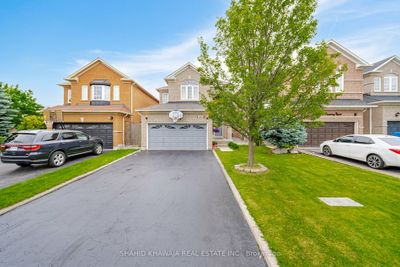 3828 Passway Rd, House other with 3 bedrooms, 3 bathrooms and 6 parking in Mississauga ON | Image 3