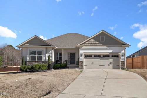 28 Rock Oak Ct, Clayton, NC, 27527-8027 | Card Image