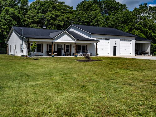 1004 Breeden Rd, Charlotte, TN, 37036-5510 | Card Image